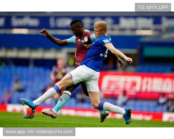 后防核心停赛三场，球队后防布置面临严峻考验