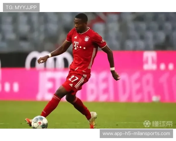 阿拉巴夜跑被粉丝偶遇，社媒热议其职业精神