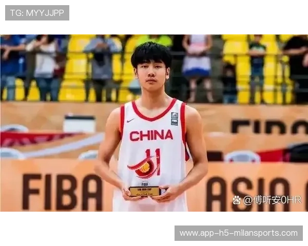 年轻力量托起中国篮球新高度，中国男篮年轻球员有哪些