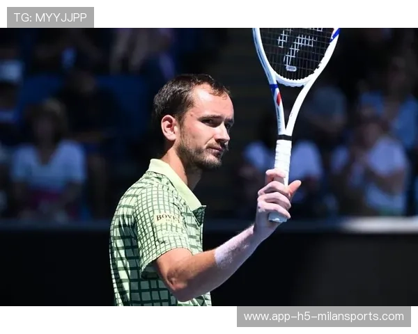 梅德韦杰夫硬地统治继续，状态极佳，梅德韦杰夫专访