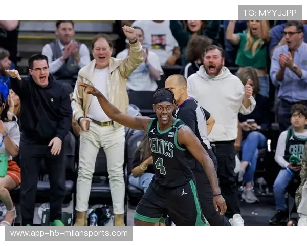 霍勒迪抢断后上篮，绿军末段更稳更硬，nba霍勒迪